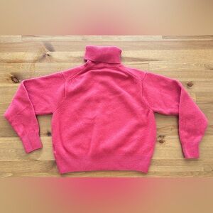 Uniqlo Wool Turtleneck Sweater Small